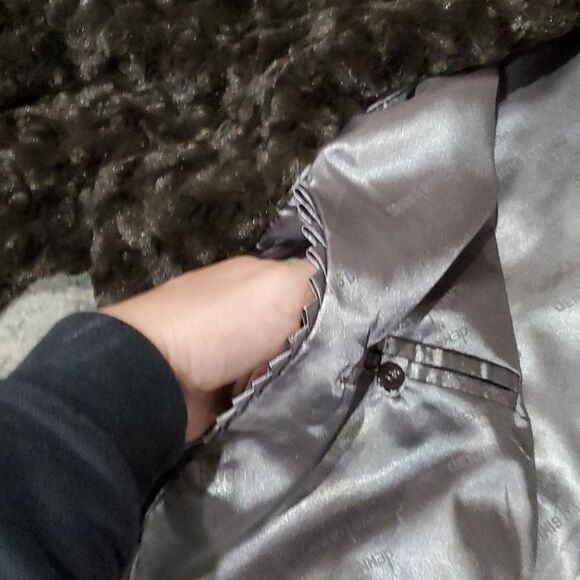 Like New Dennis Bass Faux Fur Coat Size 2XL - Picture 11 of 15